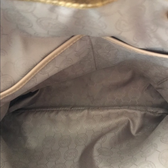 Michael Kors Jet Set East West Signature - Picture 3 of 7